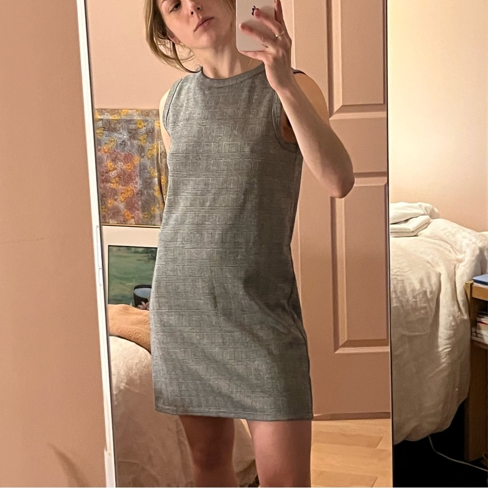 Chic Gray Sleeveless Mini Dress